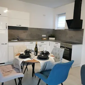 Loot: Moderne / Zentral Kitzingen